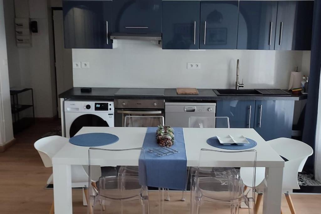 Quartier Des Emailleurs-T4 Avec Balcon Et Garage Apartment Лимож Екстериор снимка