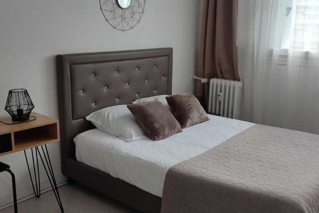 Quartier Des Emailleurs-T4 Avec Balcon Et Garage Apartment Лимож Екстериор снимка
